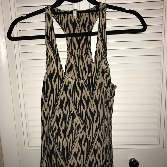 Joie Tops - Joie Aztec print razor back tank.